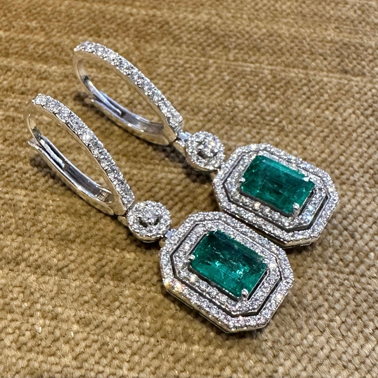 Natural Emerald & Diamond Drop Earrings in 18k White Gold