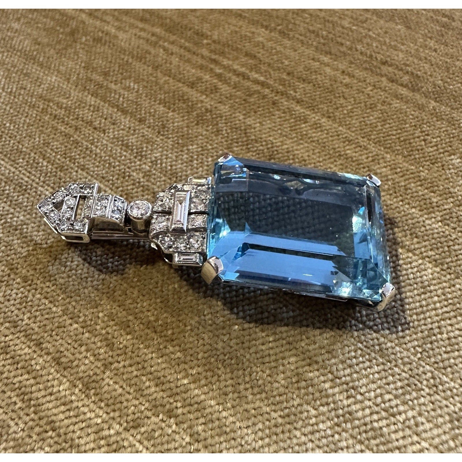 GIA 45 ct Aquamarine Santa Maria Blue & Diamond Art Deco Brooch Platinum