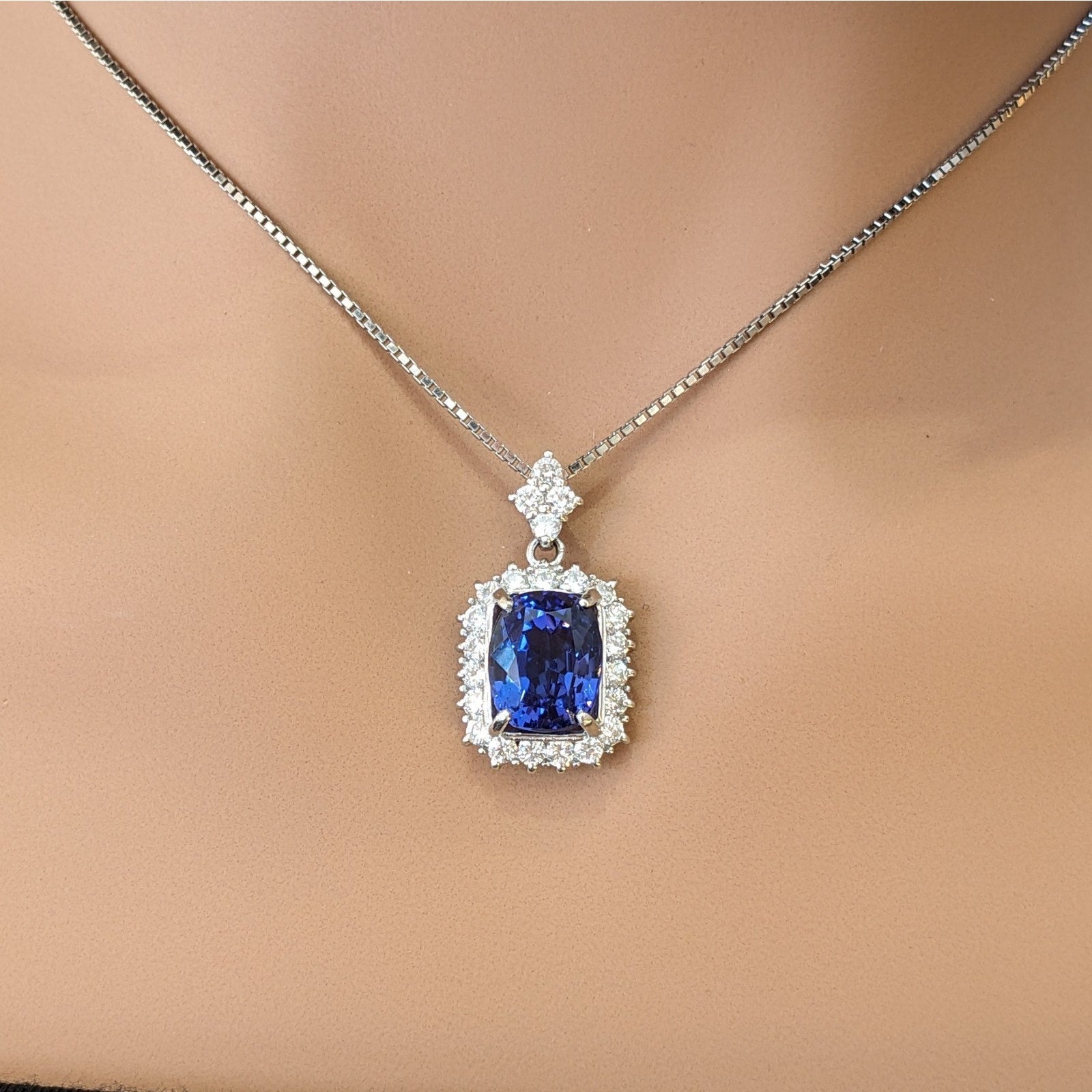 5.70 ct Cushion Tanzanite & Diamond Pendant Necklace in Platinum