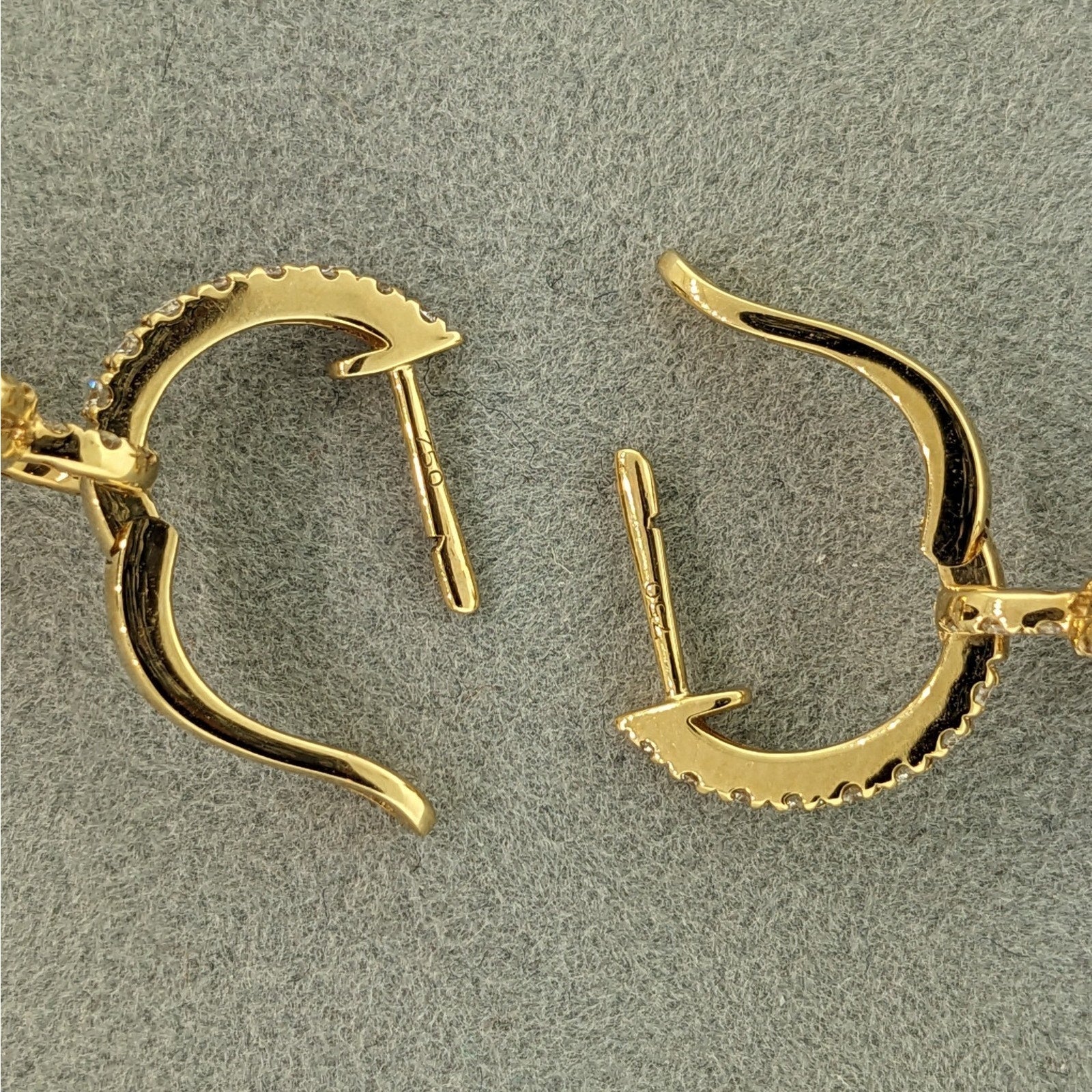 Round & Fancy Cut Diamond Heart Earrings 2.10 ctw in 18k Yellow Gold