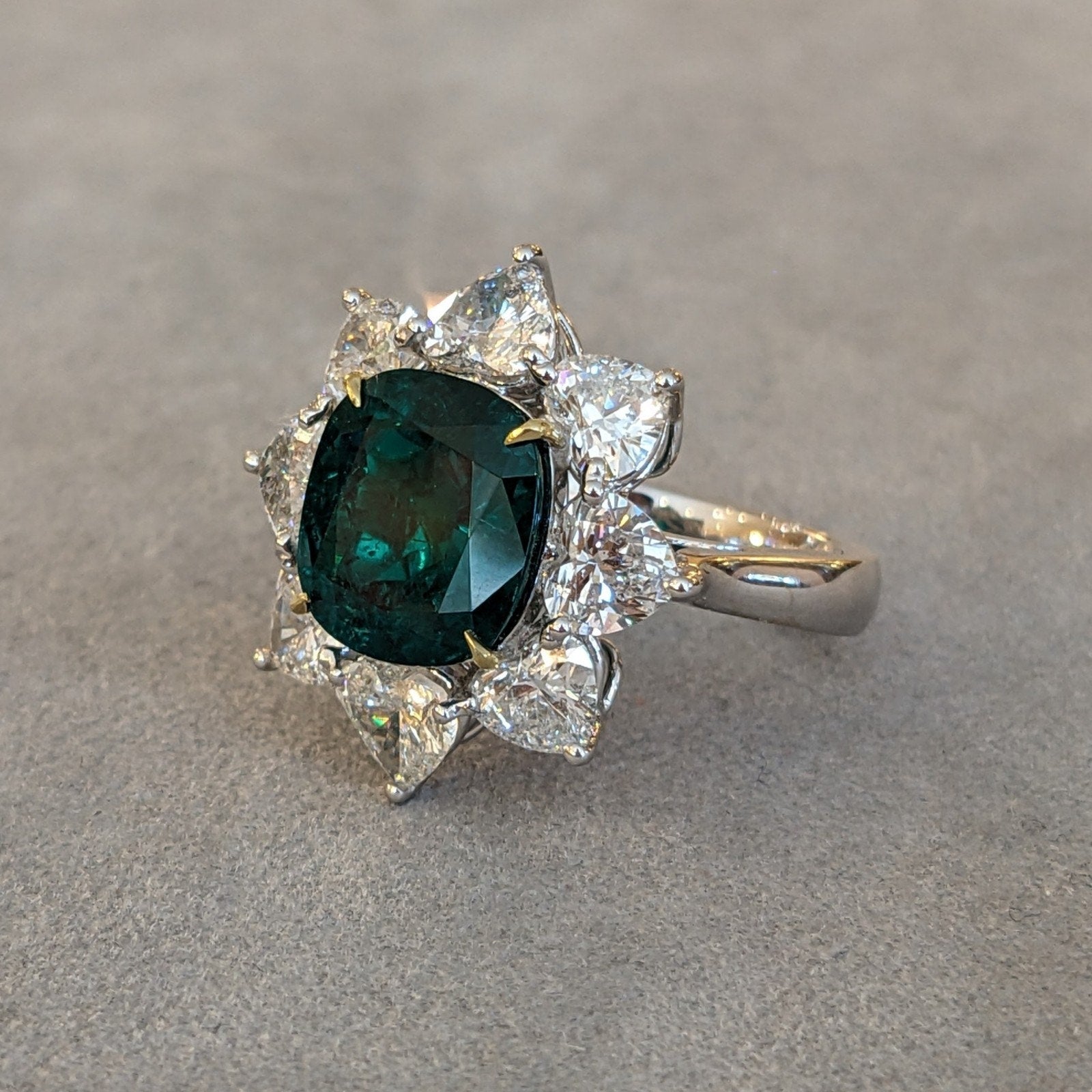 GIA Natural Emerald 4.83 ct with Heart Diamonds Ring in 18k White Gold
