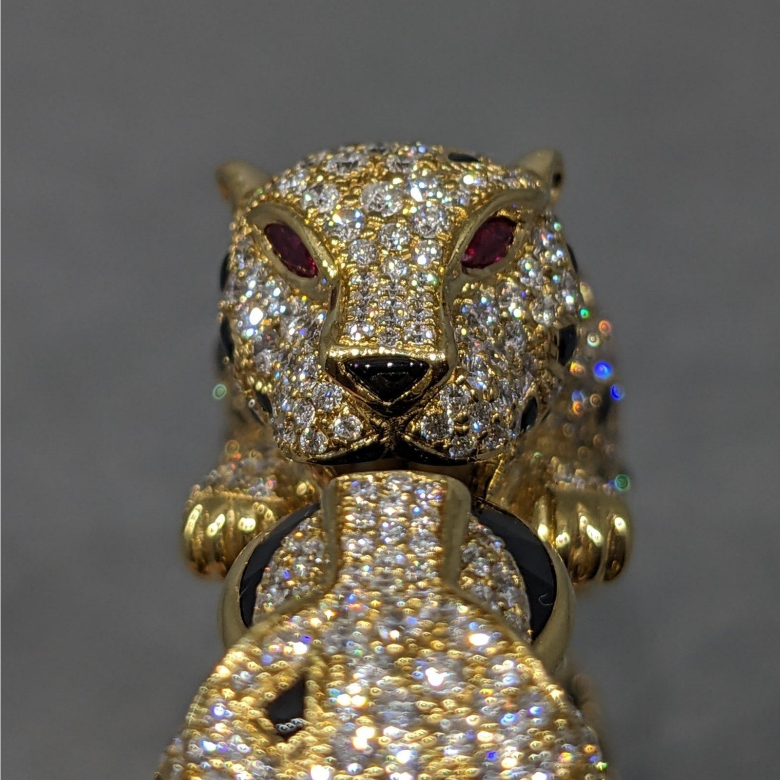 Double Panther Diamond Pave Bangle Bracelet in 18k Yellow Gold