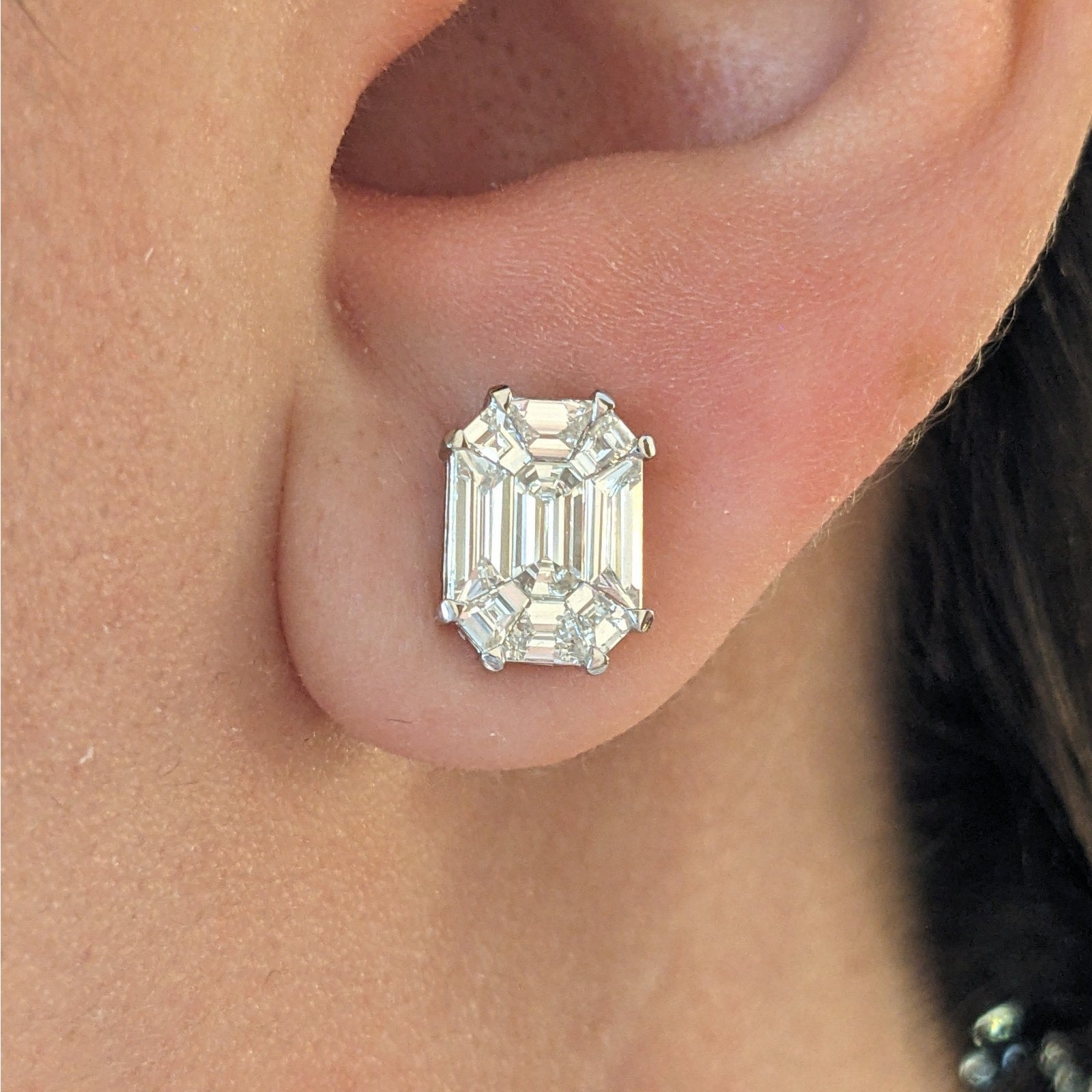 Illusion set Natural Diamond Stud Earrings 1.68cttw in 18k White Gold