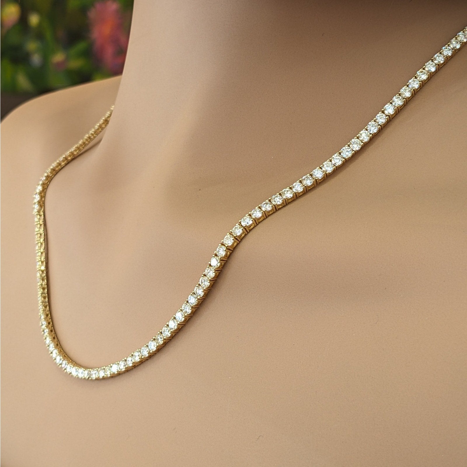 4-prong Round Diamond Tennis Necklace 14.50 cttw in 14k Yellow Gold