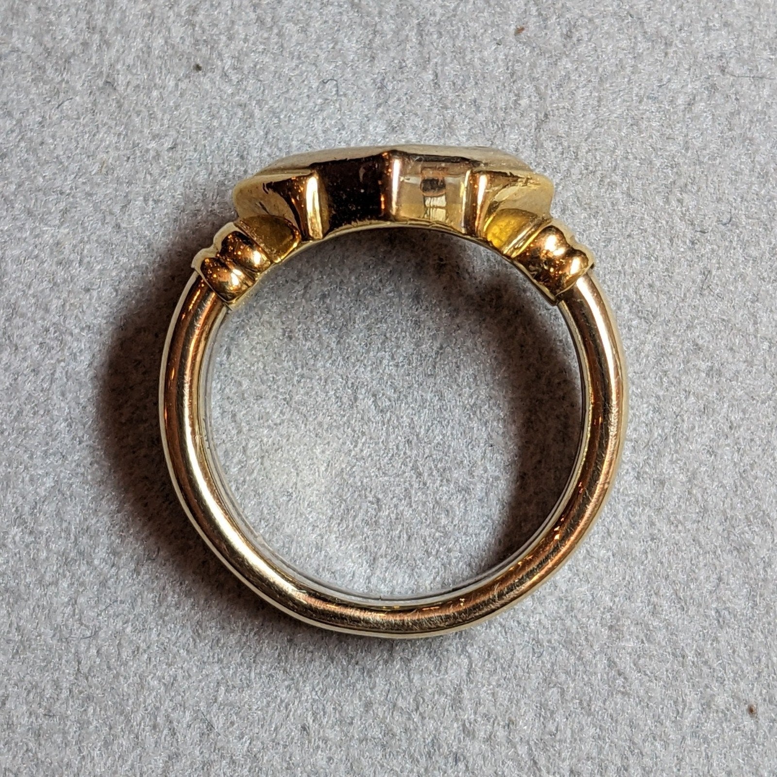 Illusion Set Princess Cut Diamond Ring in 18k Yellow Gold