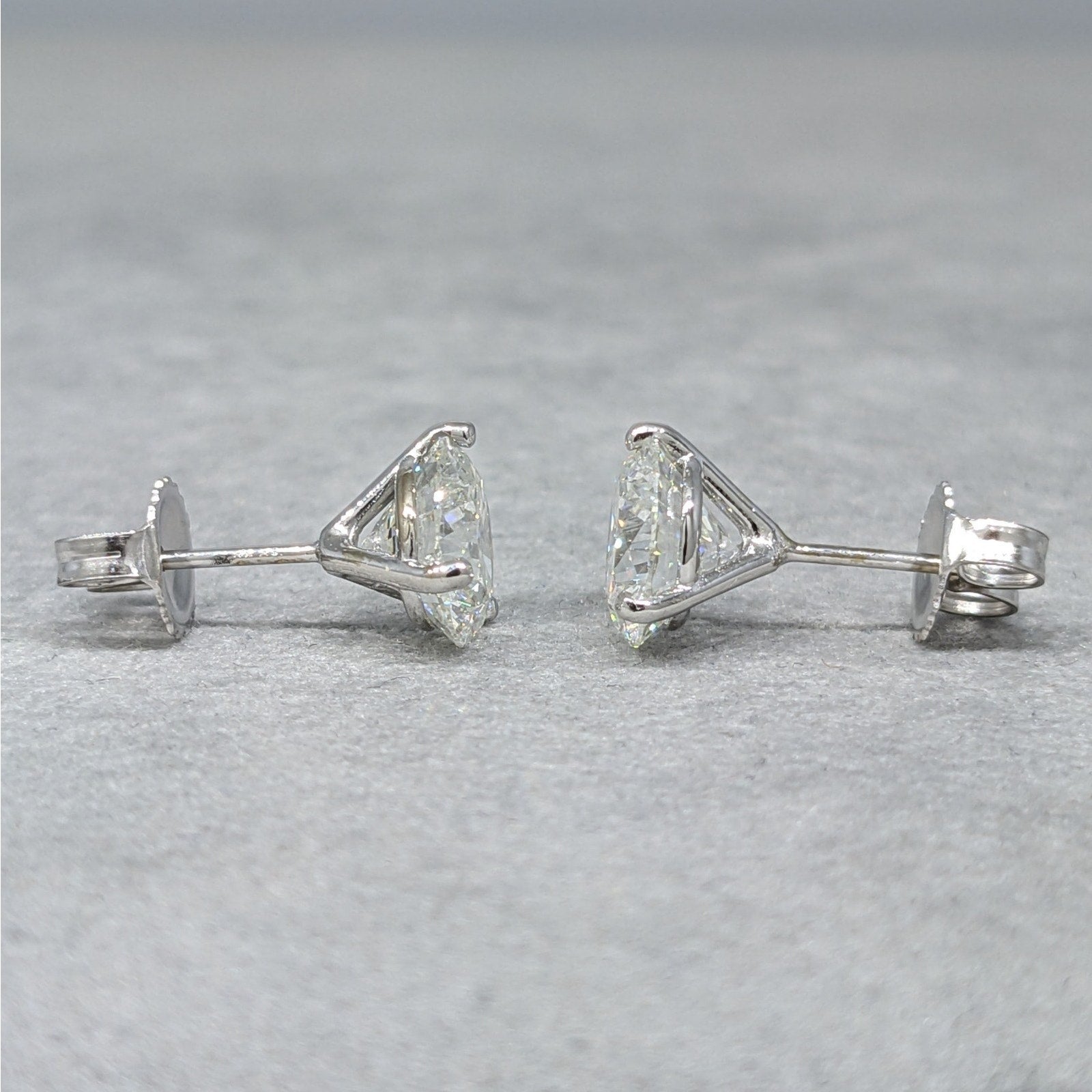 Natural Round Diamond Stud Earrings 4.07 cttw in 18k/14k White Gold
