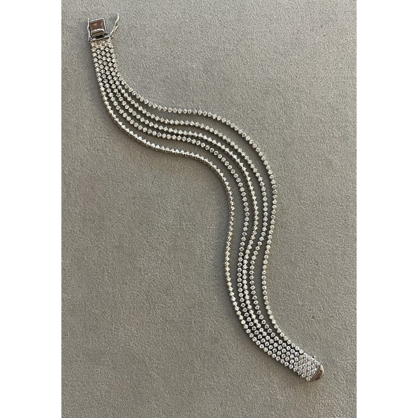 Five Strand Round Diamond Tennis Bracelet 5.00 cttw in Platinum