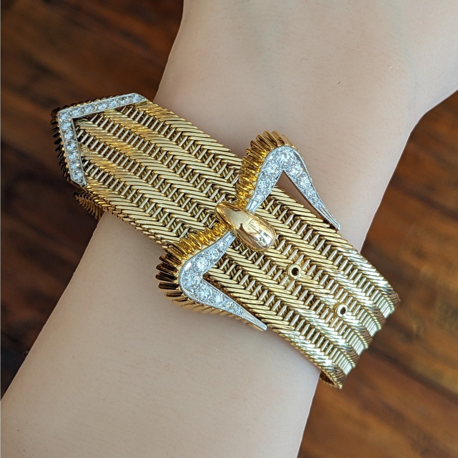 Vintage Kutchinsky Diamond Belt Bracelet in 18k Yellow Gold