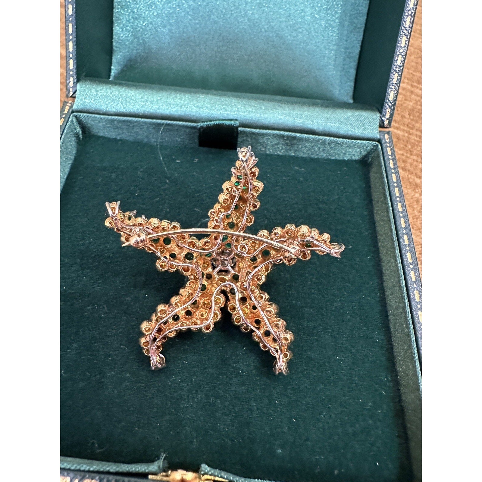 Starfish Pin w/Diamond, Emeralds and Yellow Diamonds in 18k Yellow Gold