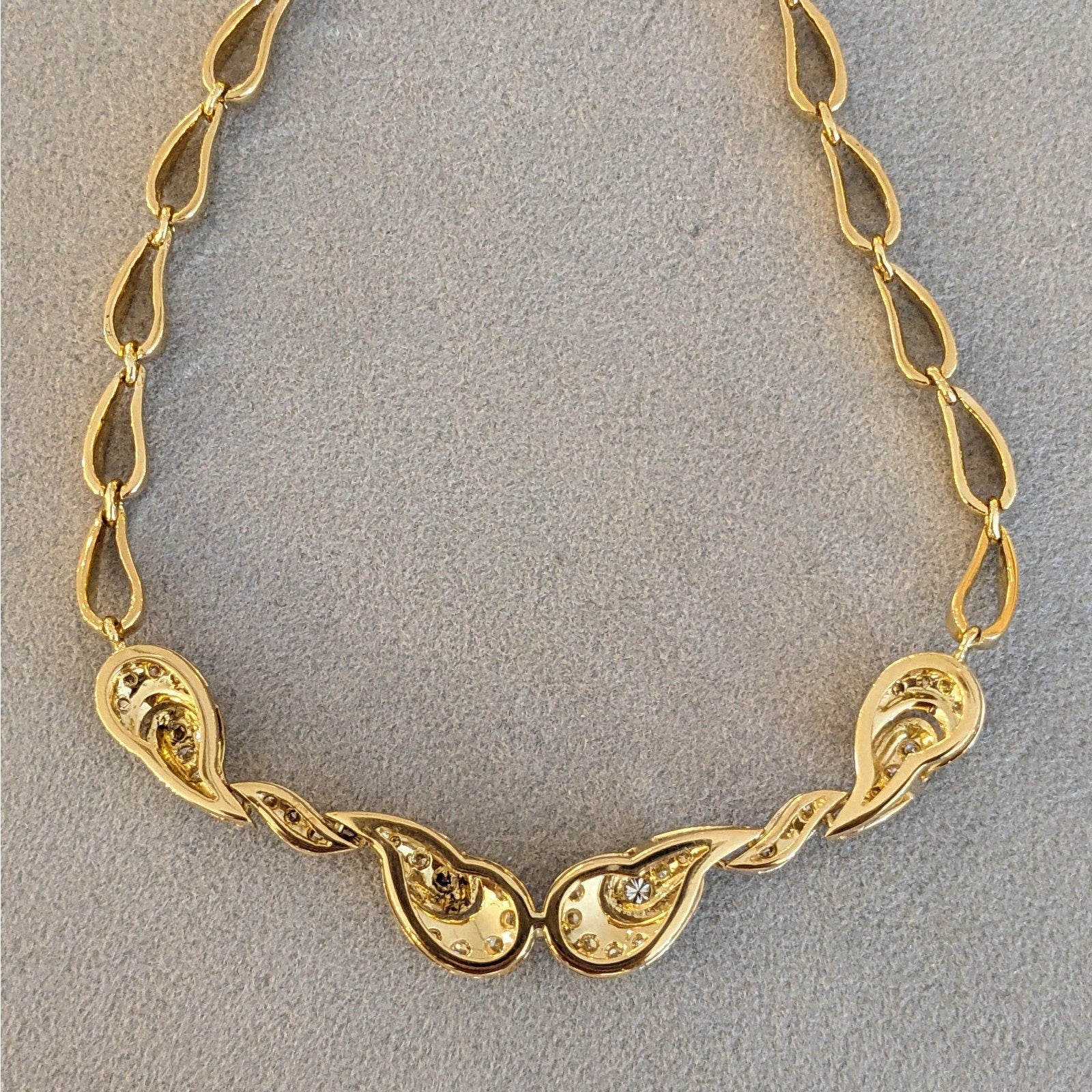 ITALY Diamond Choker Necklace in 18k Yellow Gold