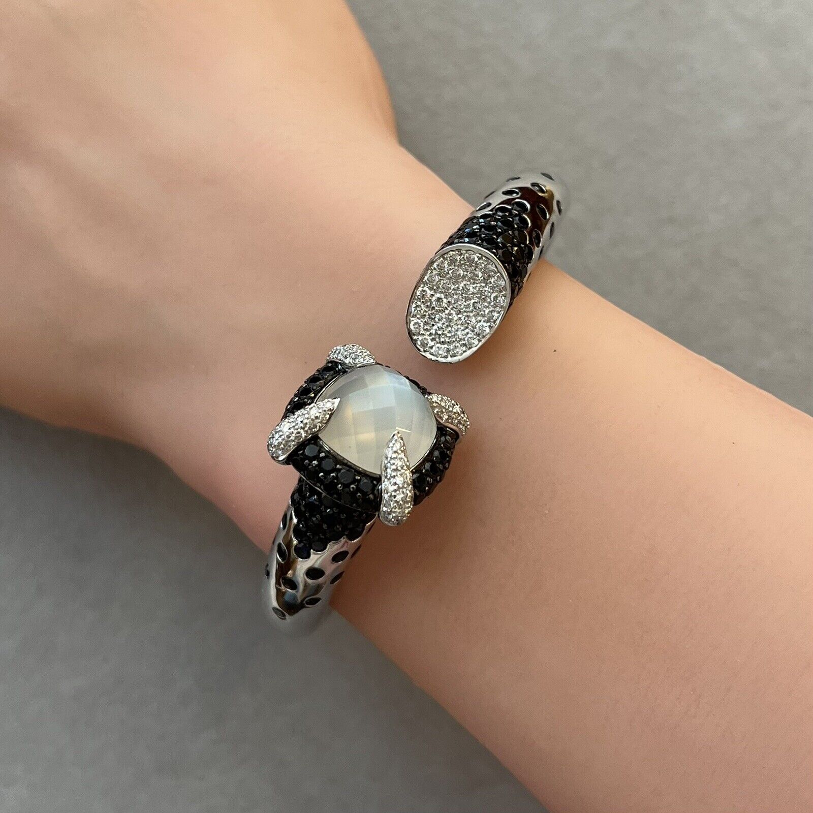 Diamond and Black Gemstone Hinged Bangle Bracelet in 18k White Gold