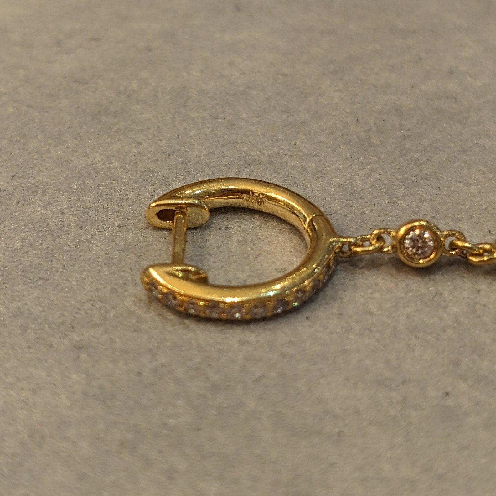 Diamond Circle Hoop Dangle Drop Earrings in 18k Yellow Gold