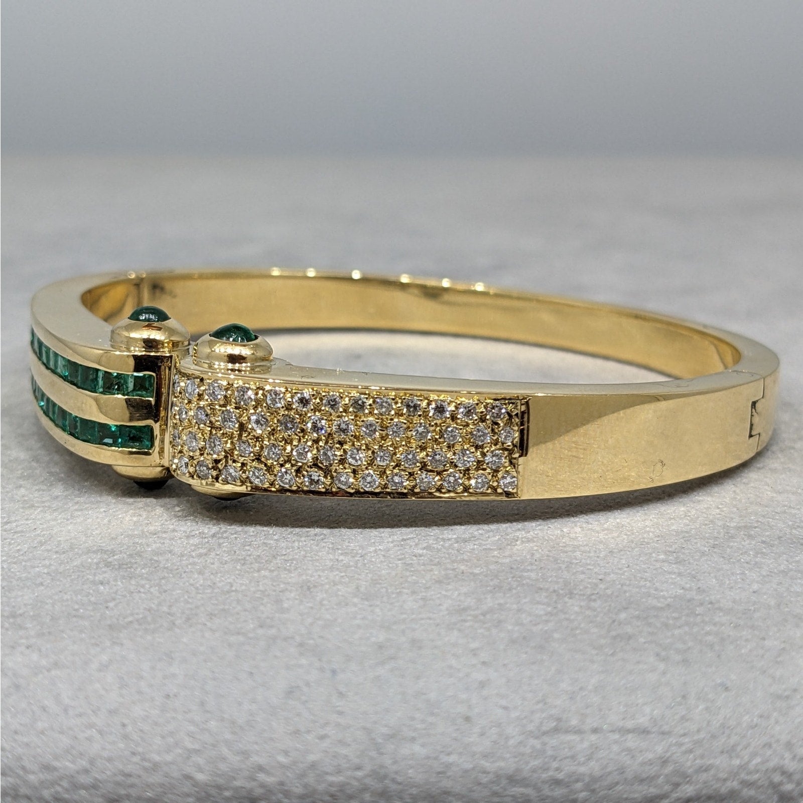 Emerald and Diamond Hinged Bangle Bracelet in 18k Yellow Gold