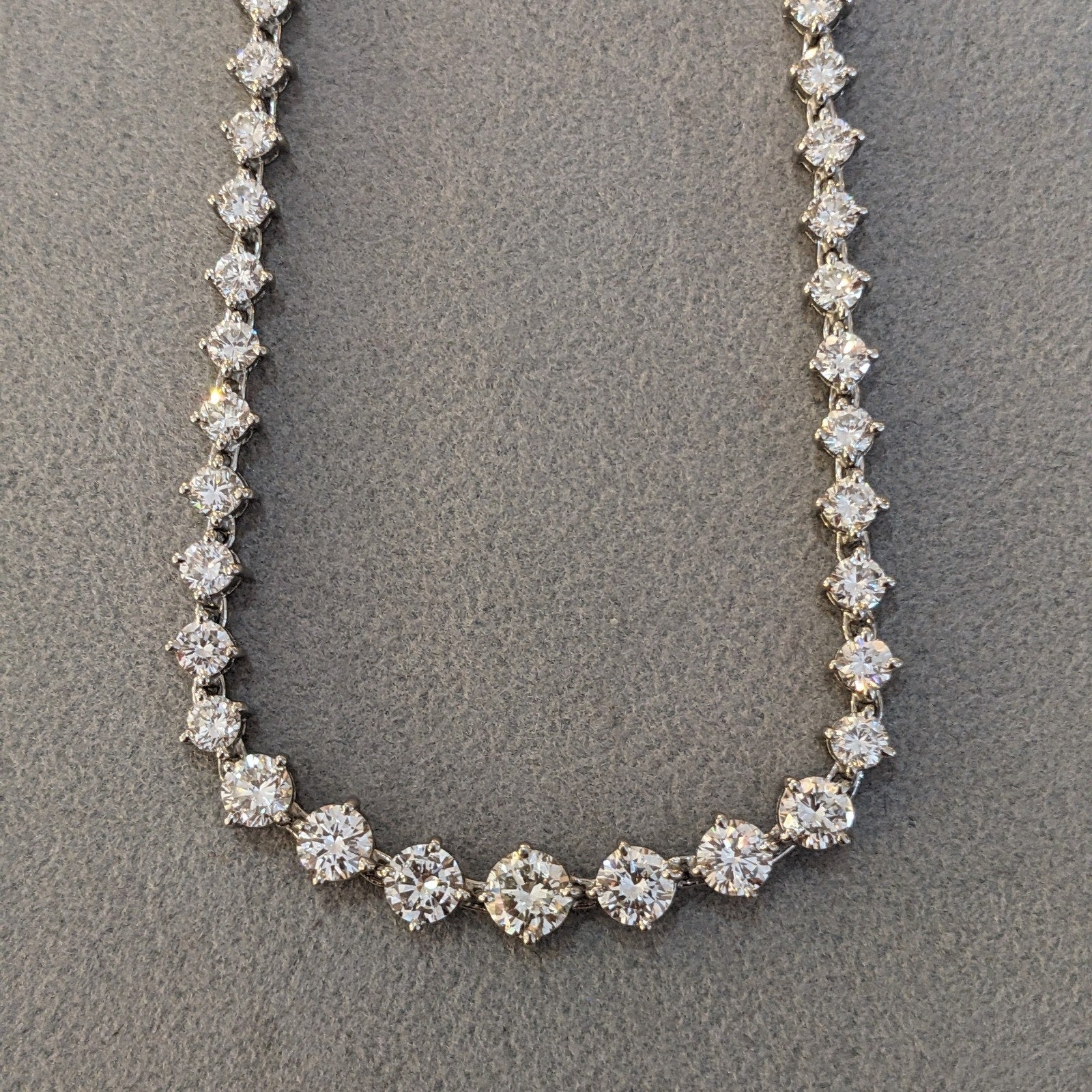 10.00 cttw Round Diamond Tennis Necklace 16.75 inches in Platinum