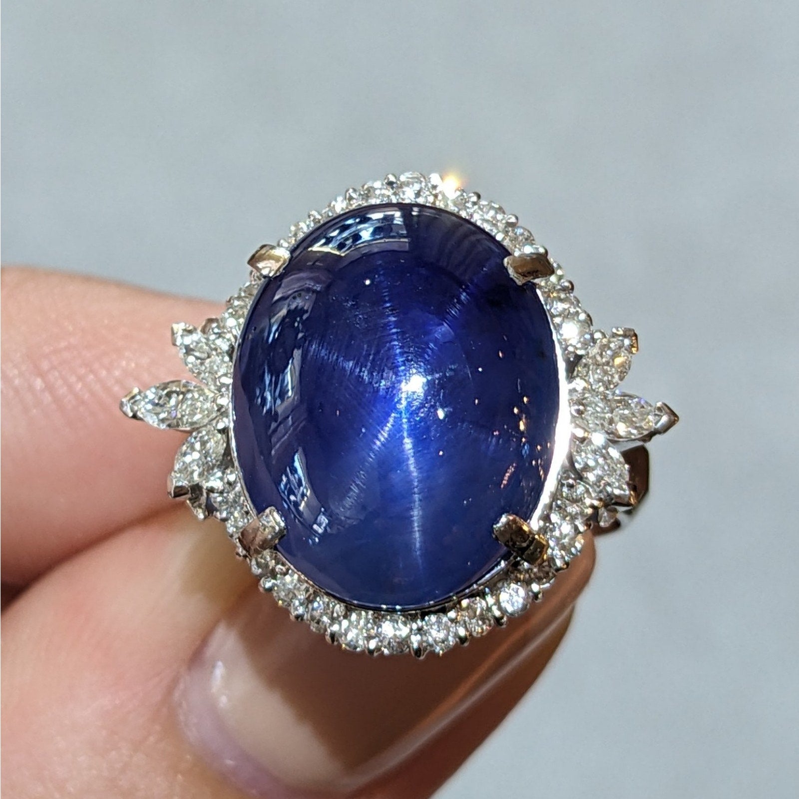 GIA 16.42 ct Natural Star Sapphire and Diamond Ring in Platinum
