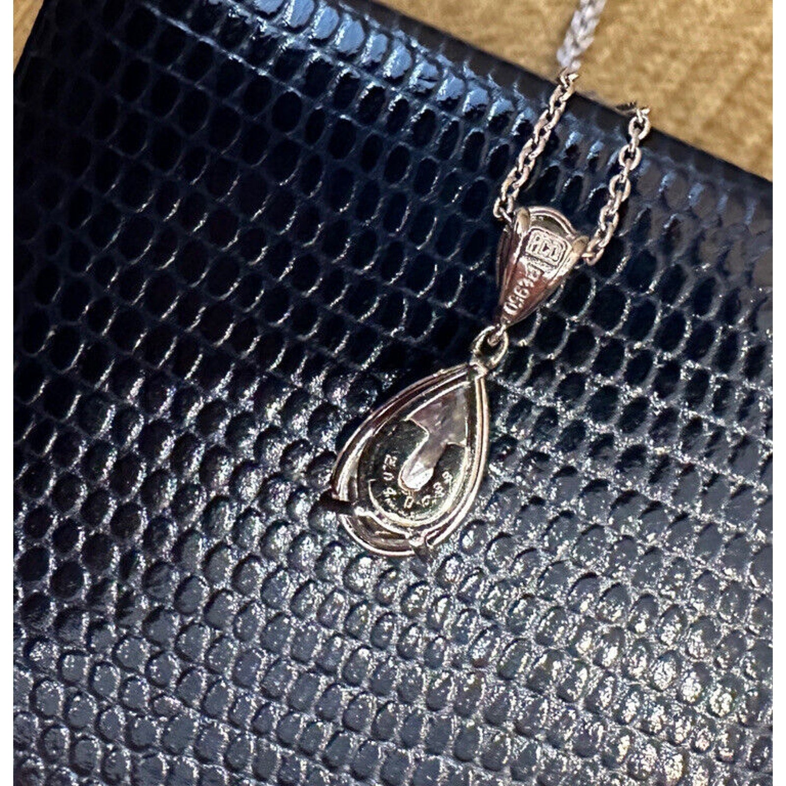 GIA 2.04 ct Natural Very Light Pink Diamond Pendant Necklace in Platinum