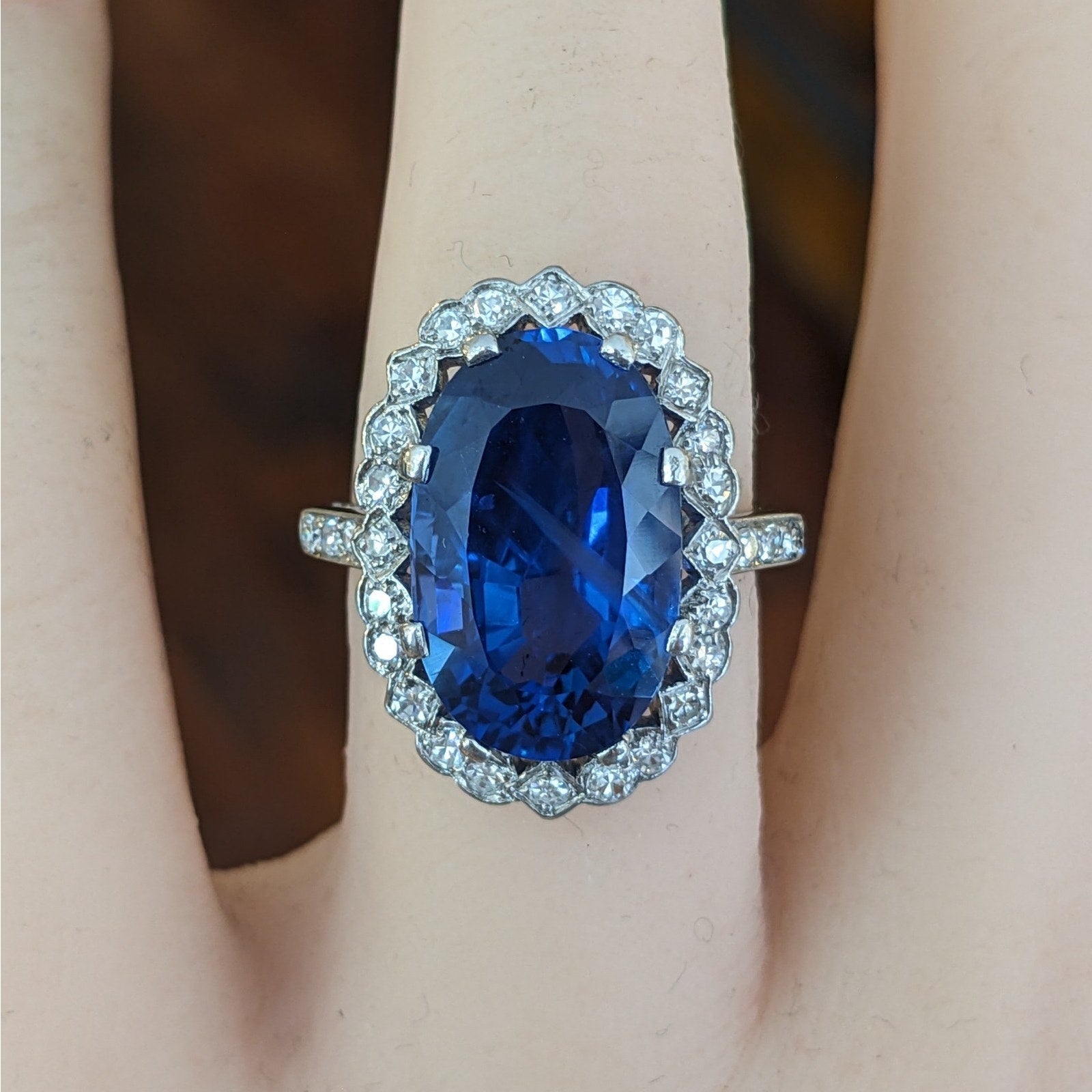 GIA 12.81 ct Unheated Burma Sapphire Vintage Diamond Ring in Platinum