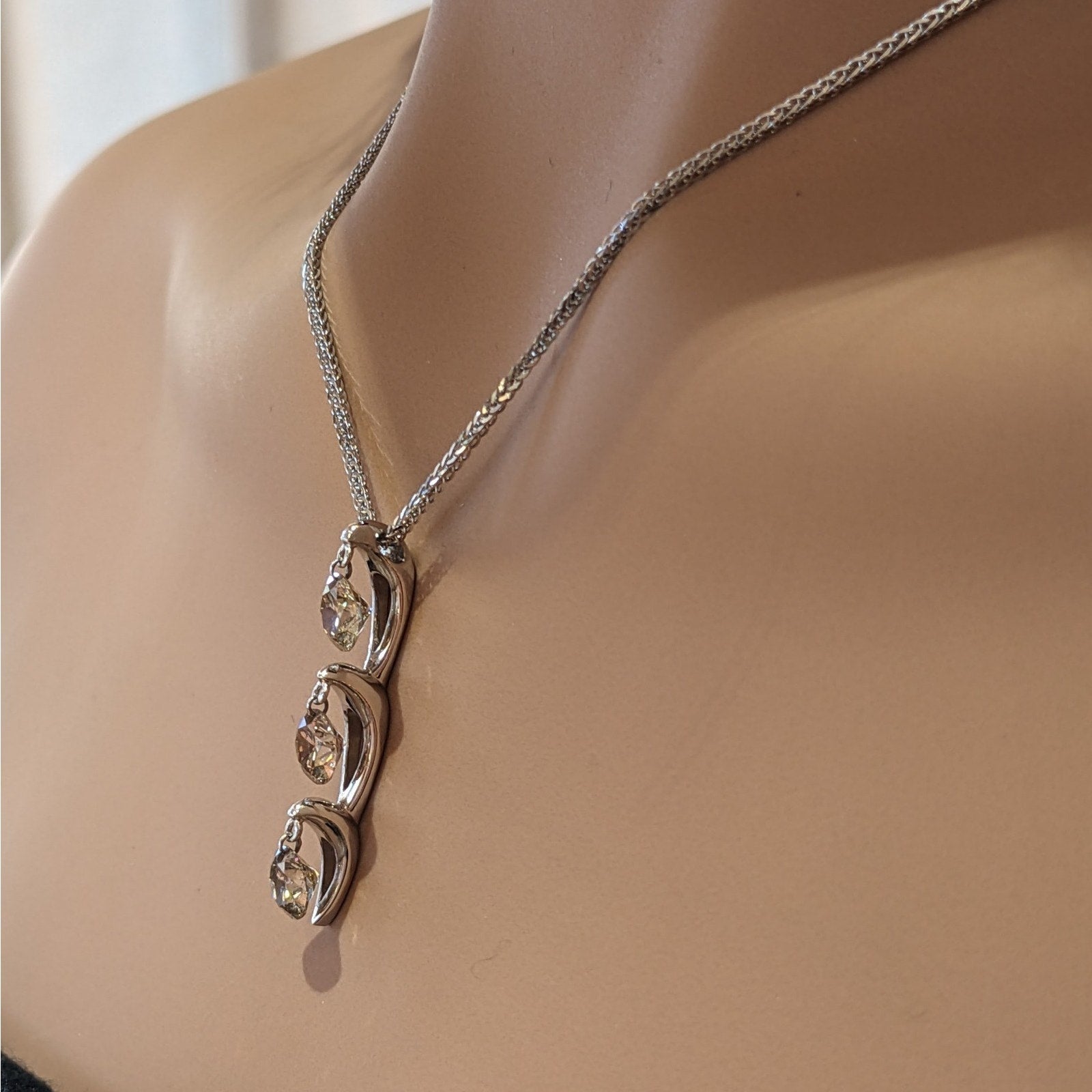 Three Champagne Diamond Drop Pendant Necklace in 18k White Gold