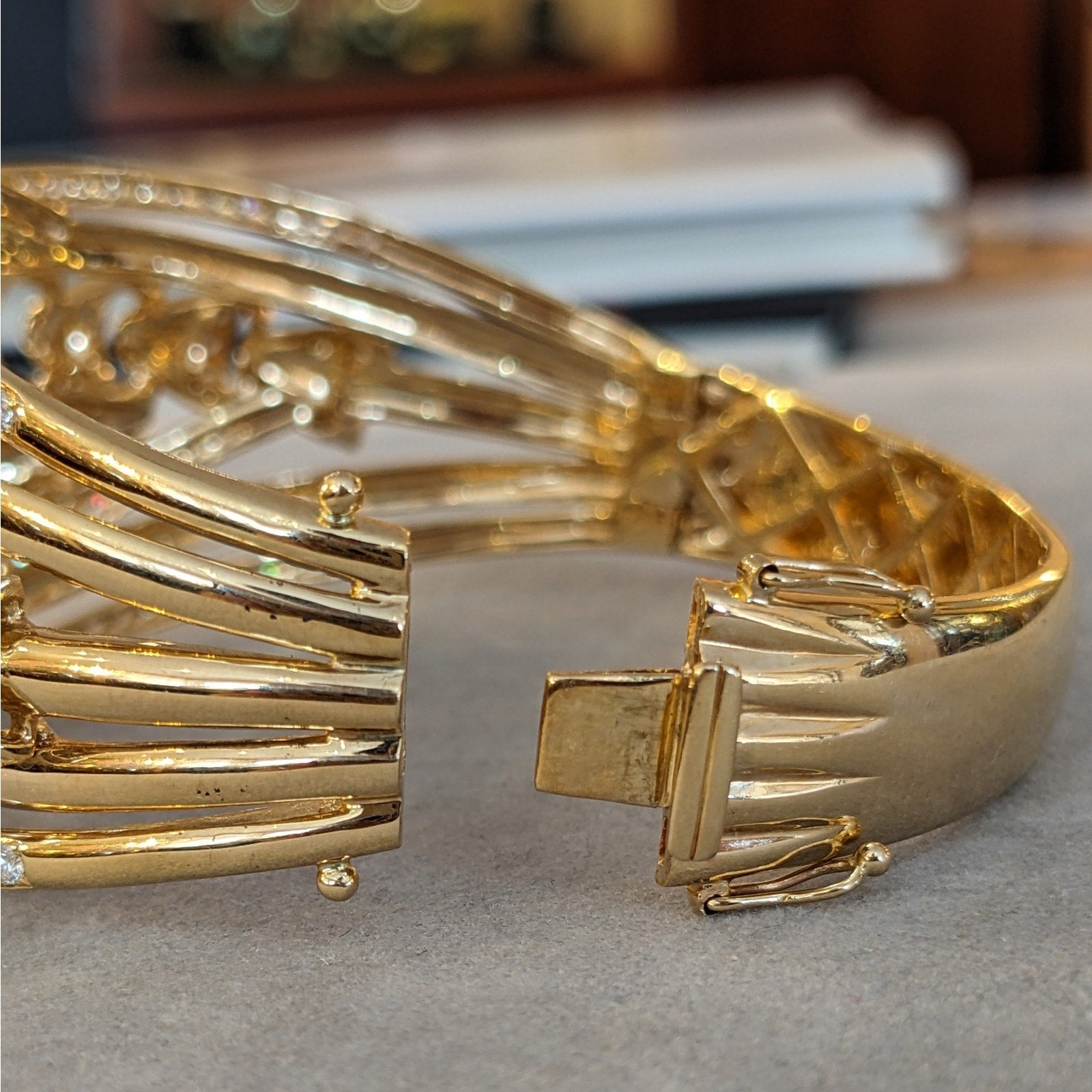 Multi-strand Diamond Bangle Bracelet in 18k Yellow Gold