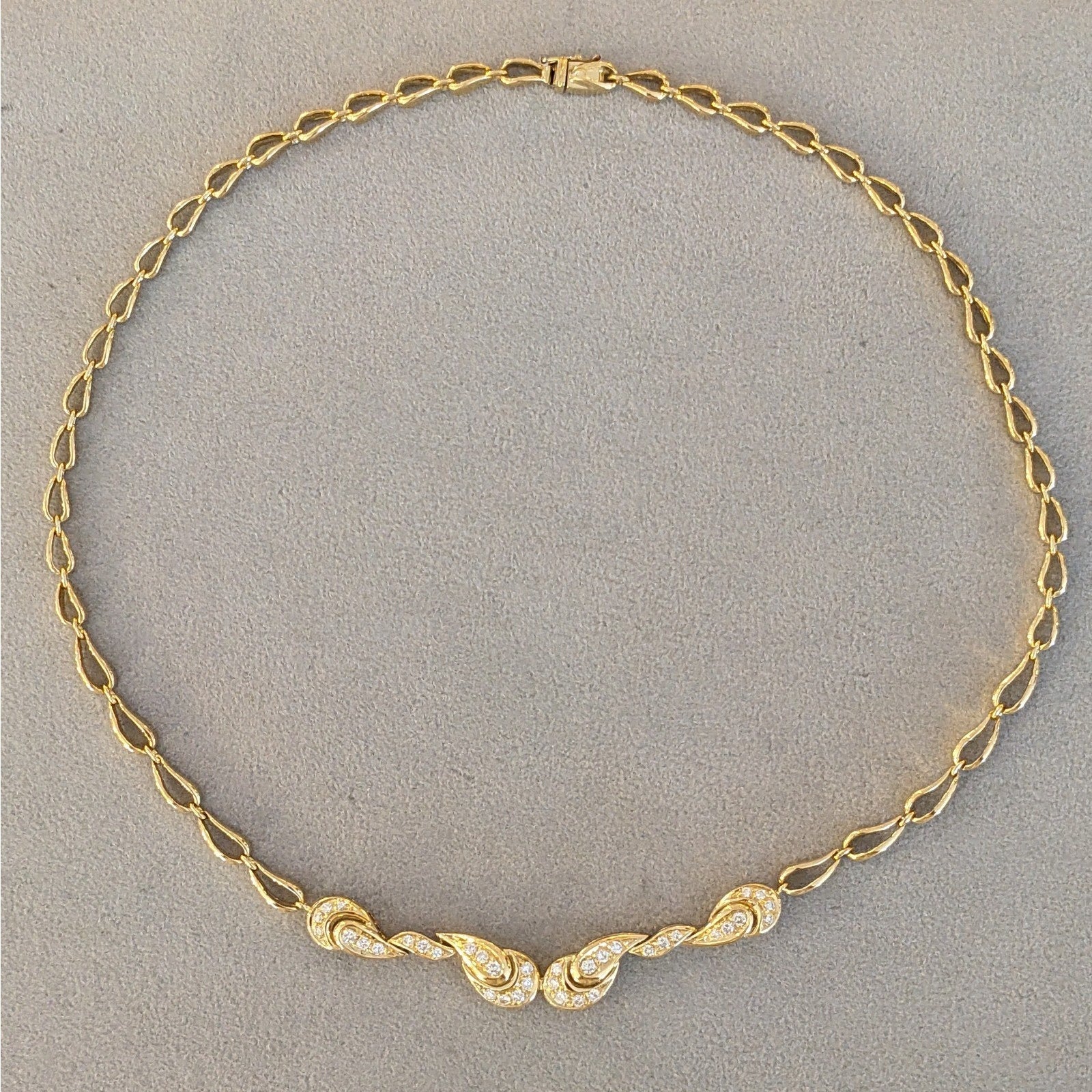 ITALY Diamond Choker Necklace in 18k Yellow Gold