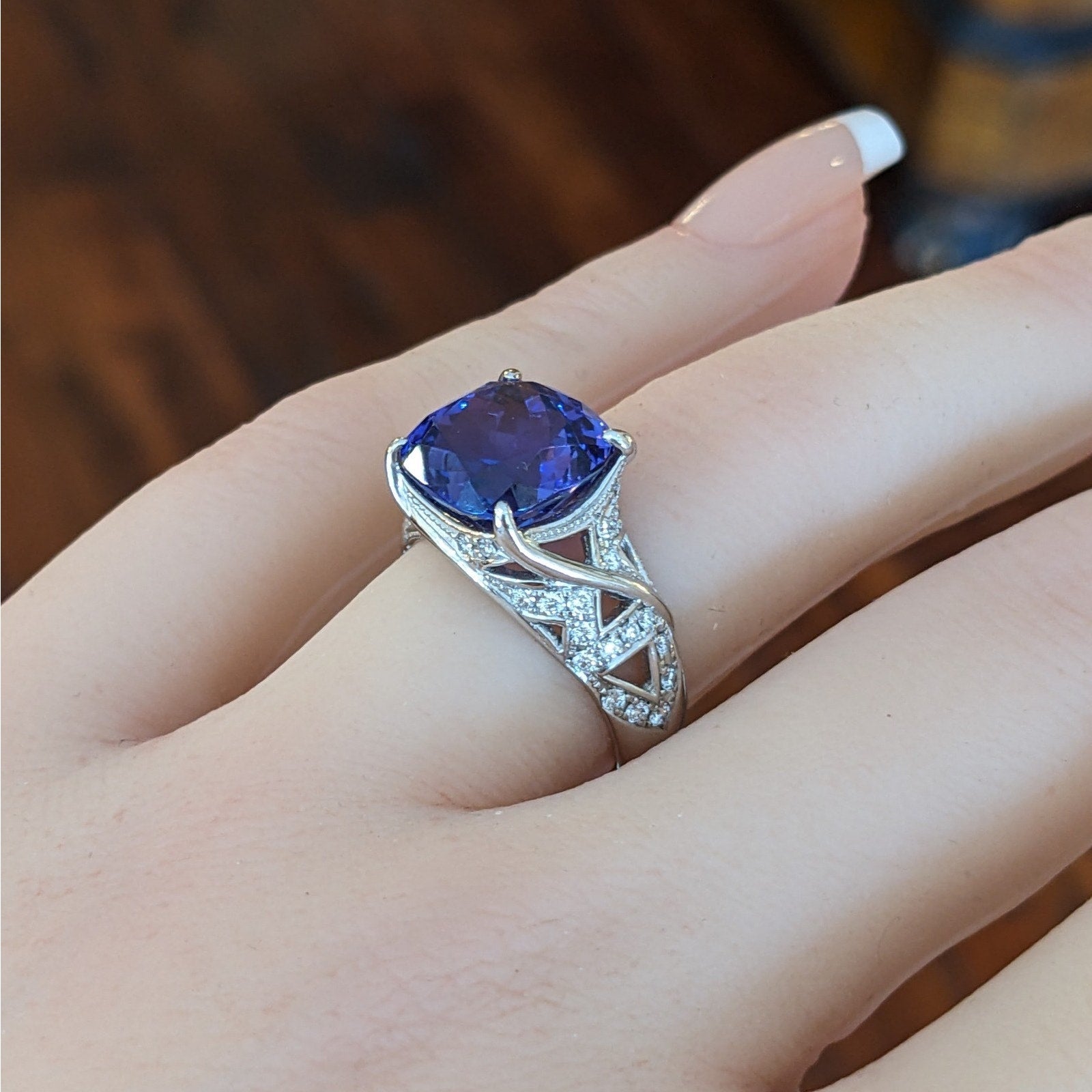 Cushion Tanzanite 6.01 ct and Diamond Ring in Platinum