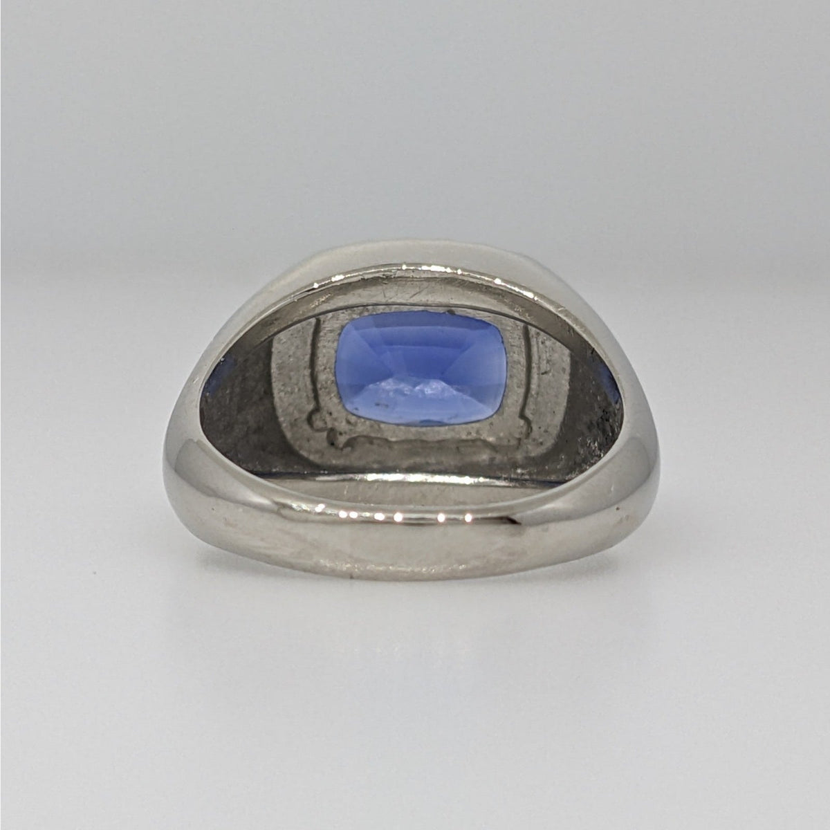 GIA Unheated 3.44 ct Natural Sapphire Ring with Diamonds in Platinum